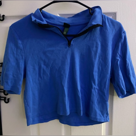light blue collared baby tee cropped - Picture 1 of 2